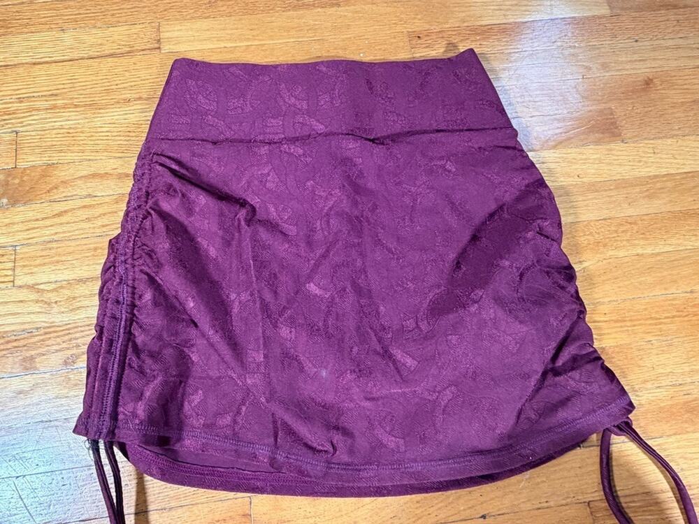 Maxine of Hollywood Burgundy Ruched Side Tie Swim Skirt Women’s XS Stretch